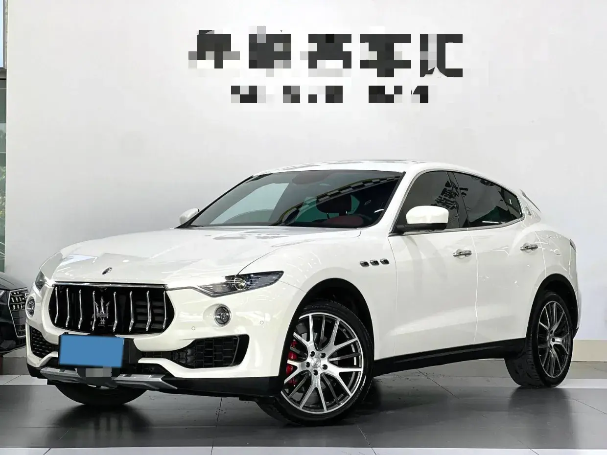 2018 MASERATI LEVANTE thumbnail 2