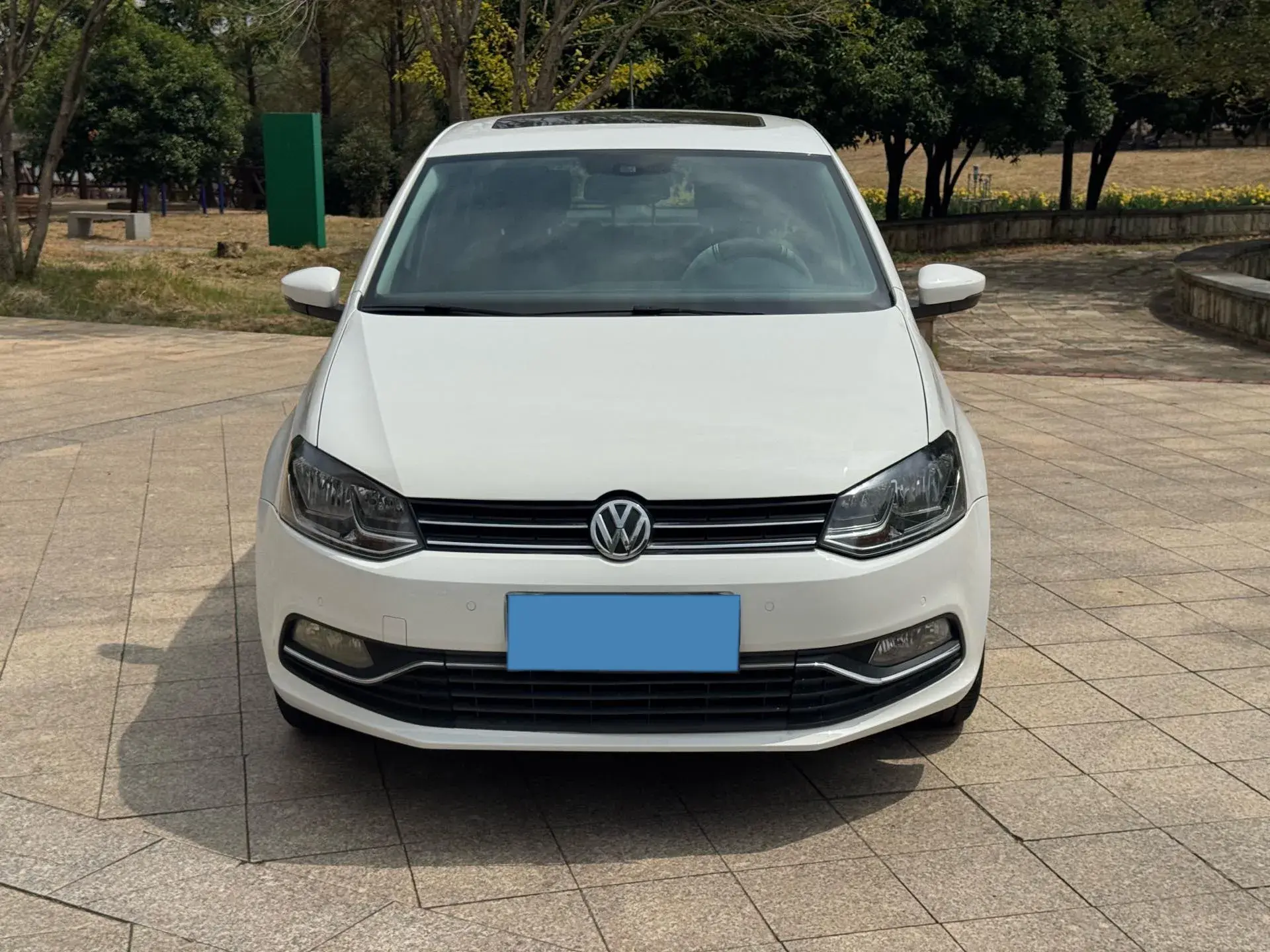 2018 VOLKSWAGEN POLO thumbnail 2