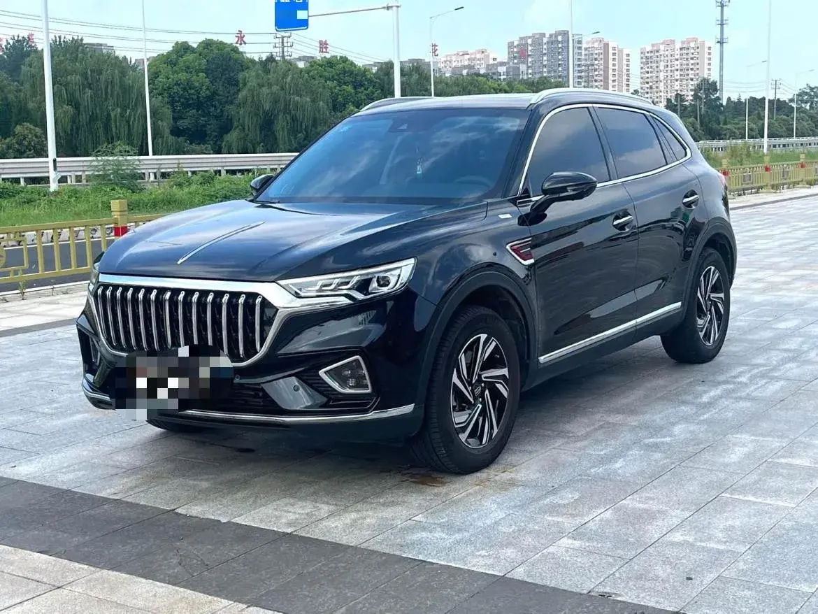 2022 HONGQI HS5 view 1