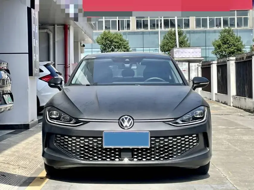 2022 VOLKSWAGEN LAMANDO thumbnail 2