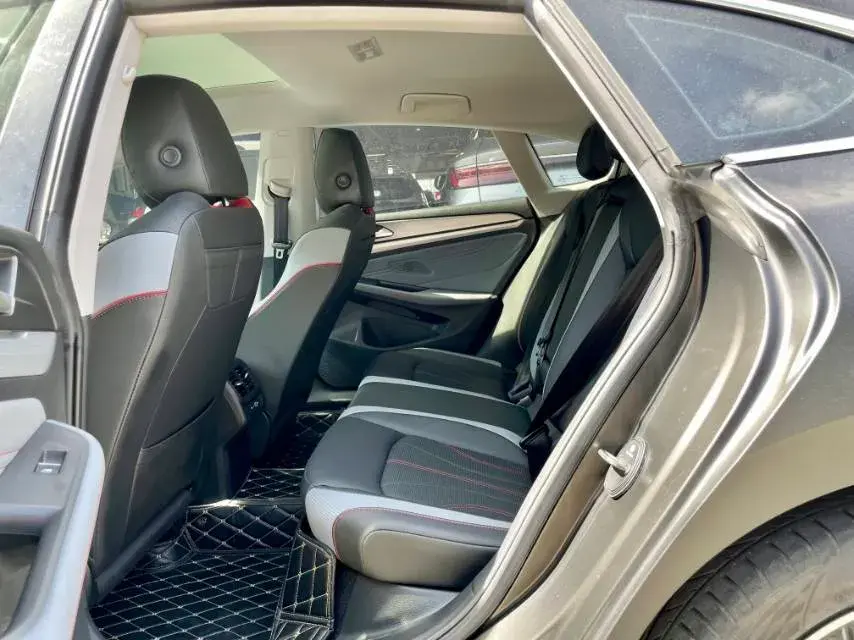 2022 VOLKSWAGEN LAMANDO thumbnail 4