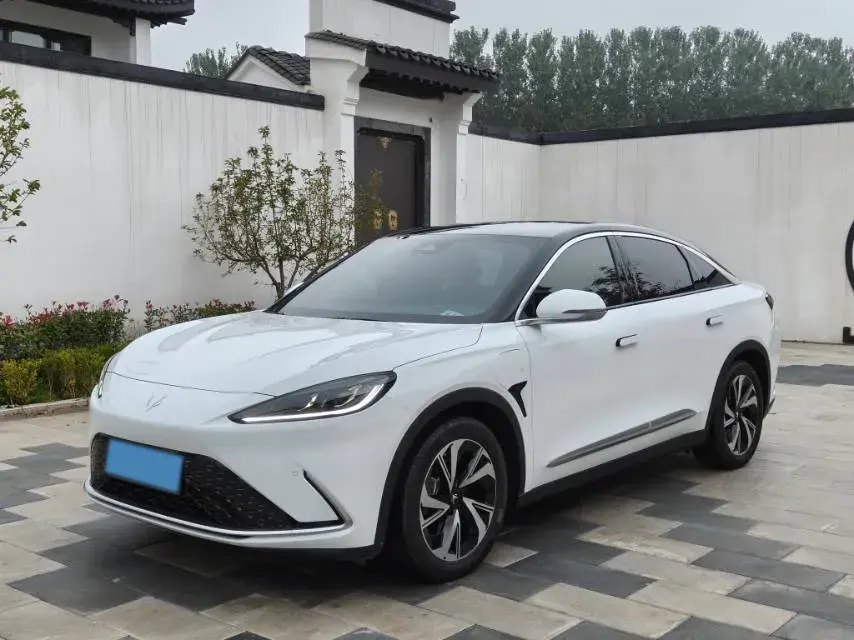 2022 ARCFOX ΑS view 1