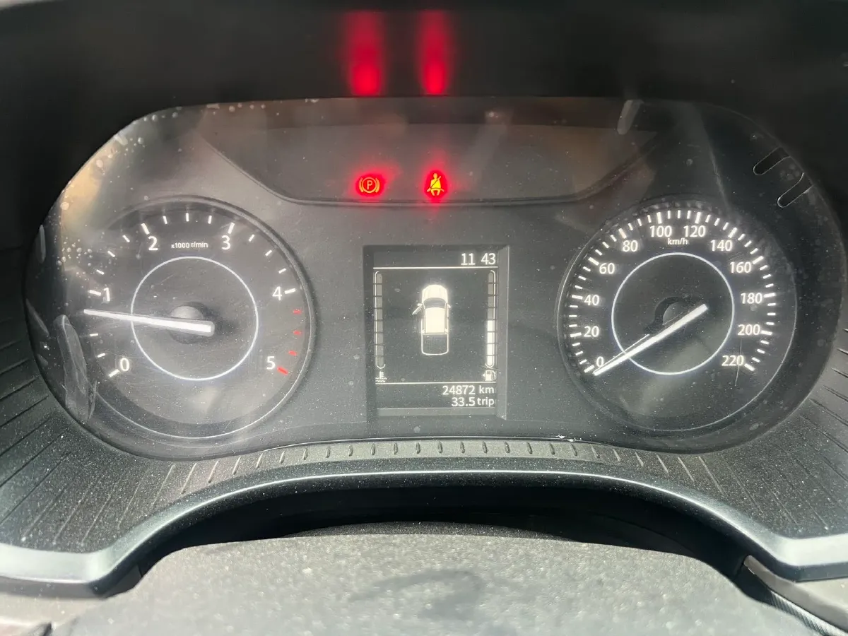 2022 JMC BaoDian 2.5T 140HP L4 5MT,autocango,china used car exporter,china ev exporter,chinese used car exporter,chinese used ev exporter