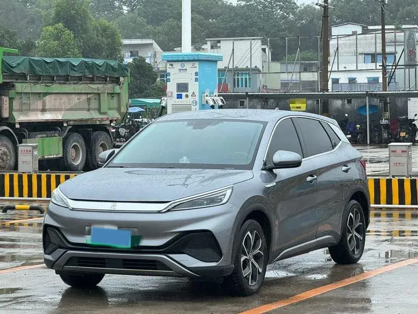2022 BYD YUAN view 1