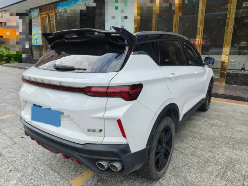 2023 GEELY COOLRAY thumbnail 3