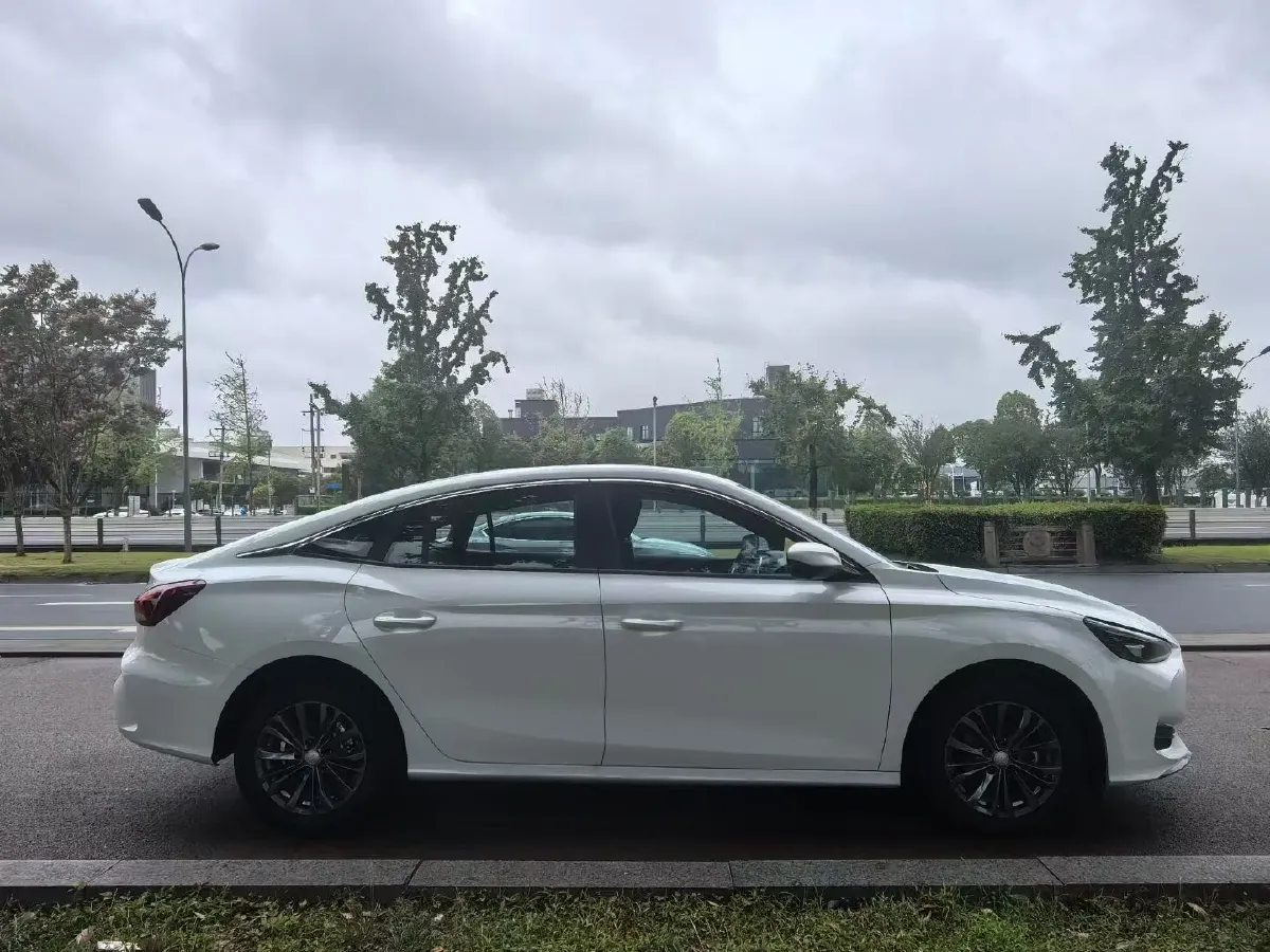 2026 MG 5 1.5L 129HP L4 CVT,autocango,china used car exporter,china ev exporter,chinese used car exporter,chinese used ev exporter