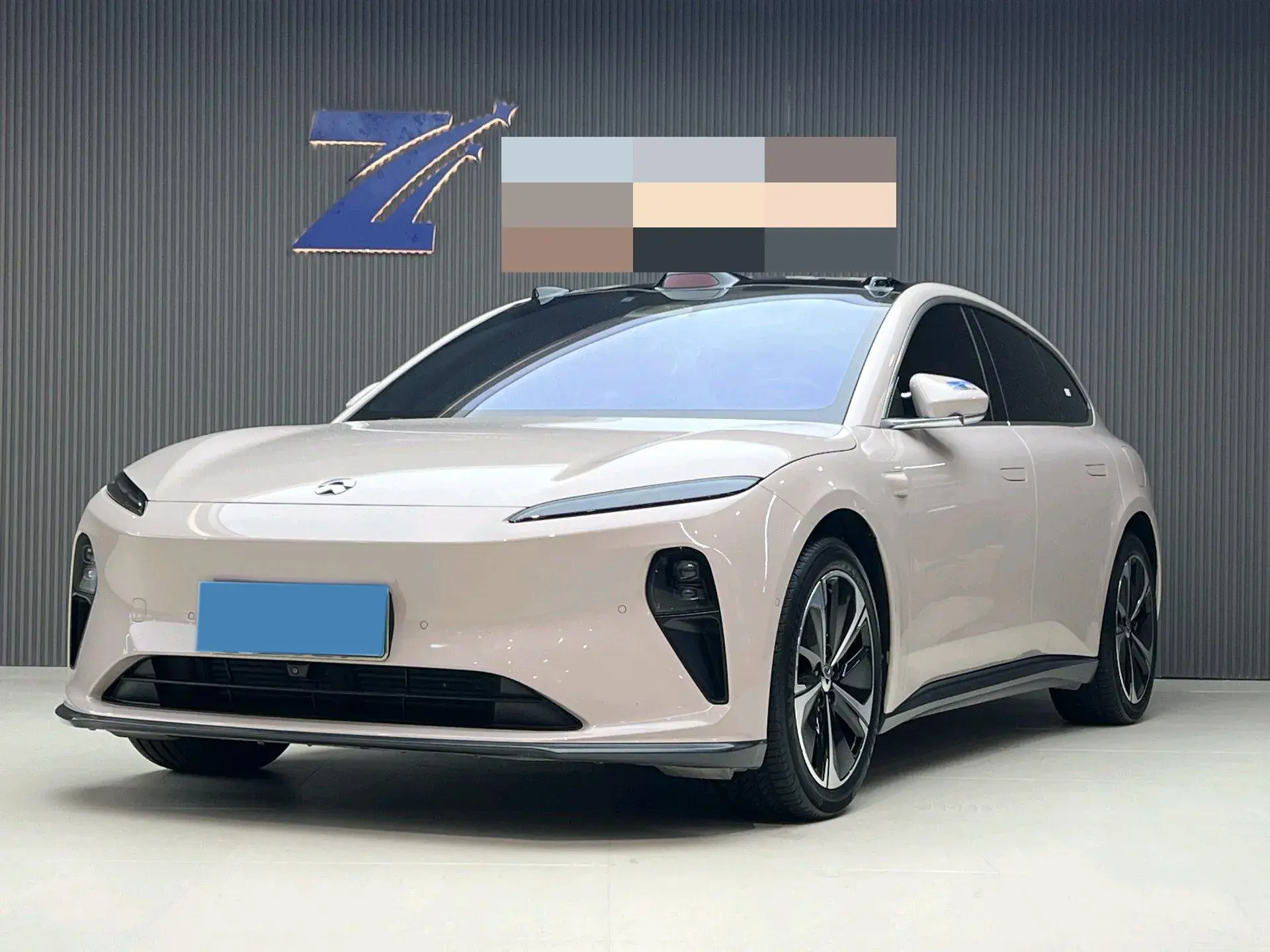 2023 NIO ET5T view 1