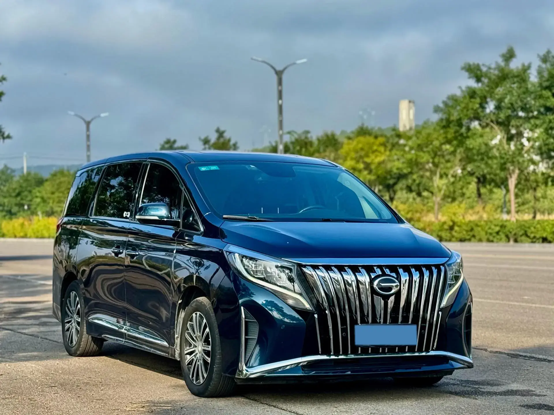 2021 GAC TRUMPCHI thumbnail 3