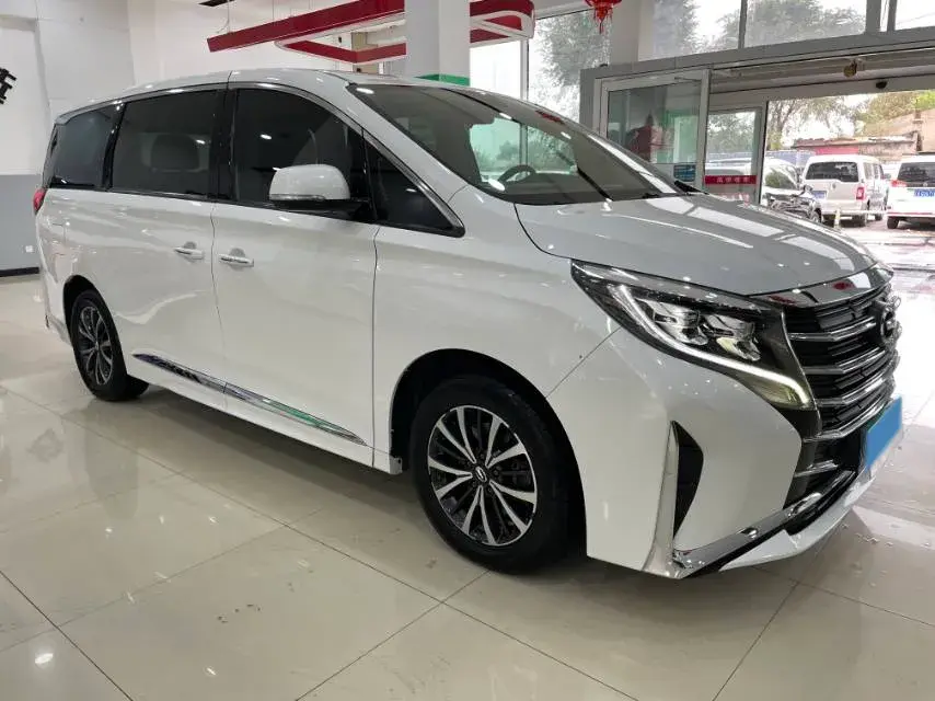 2021 GAC TRUMPCHI thumbnail 3