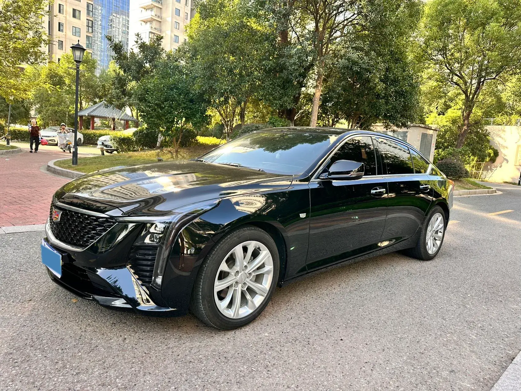 2024 CADILLAC CT5 view 1