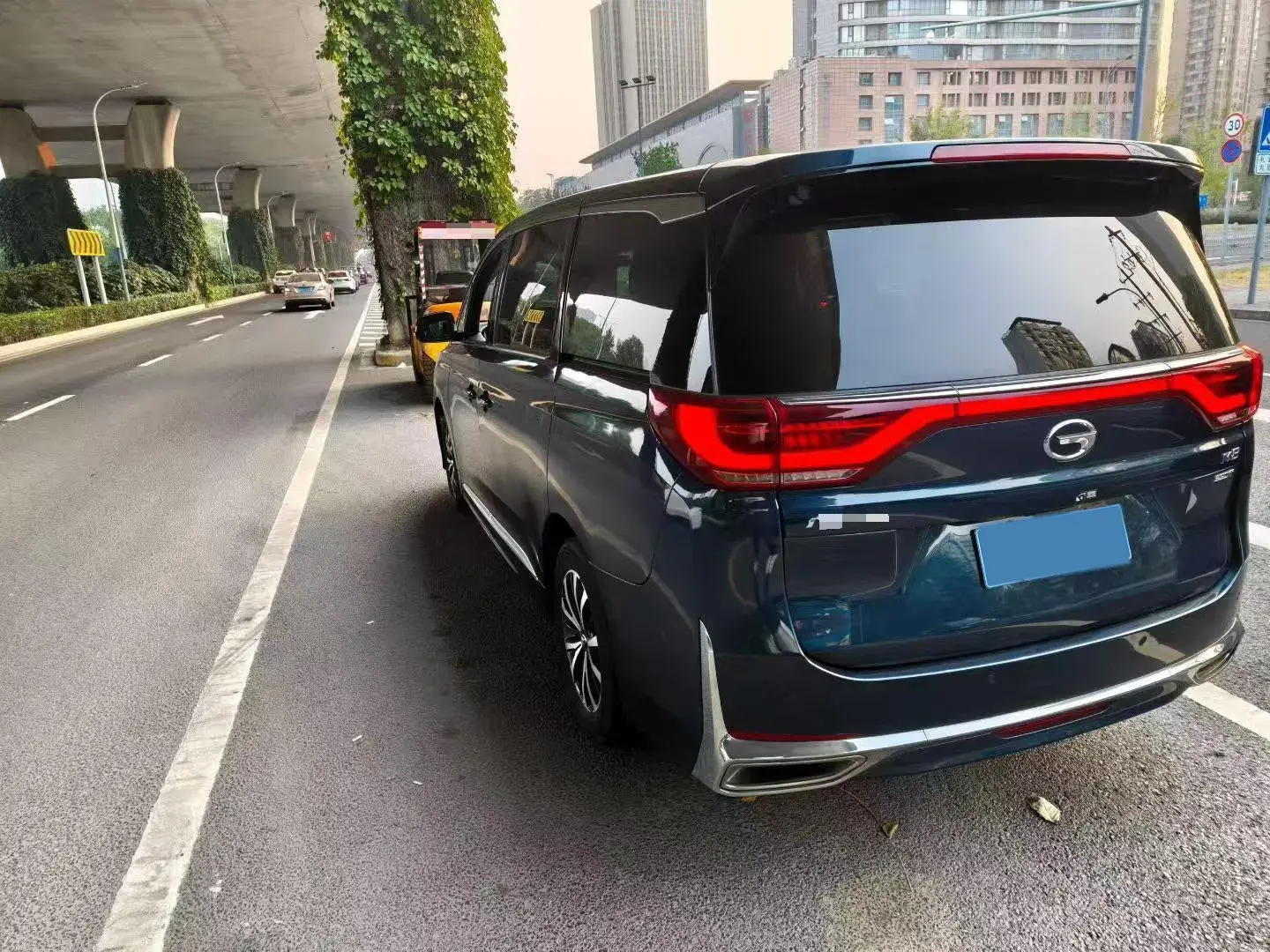 2021 GAC TRUMPCHI thumbnail 4