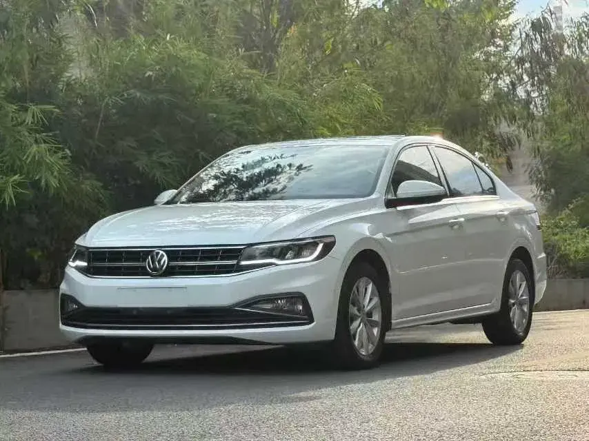 2020 VOLKSWAGEN BORA view 1