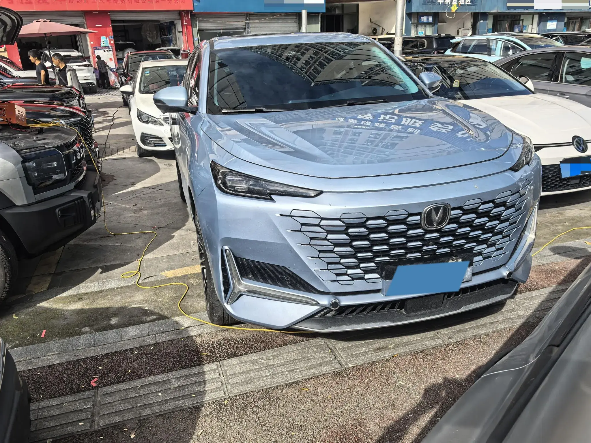 2022 CHANGAN UNI-K thumbnail 3