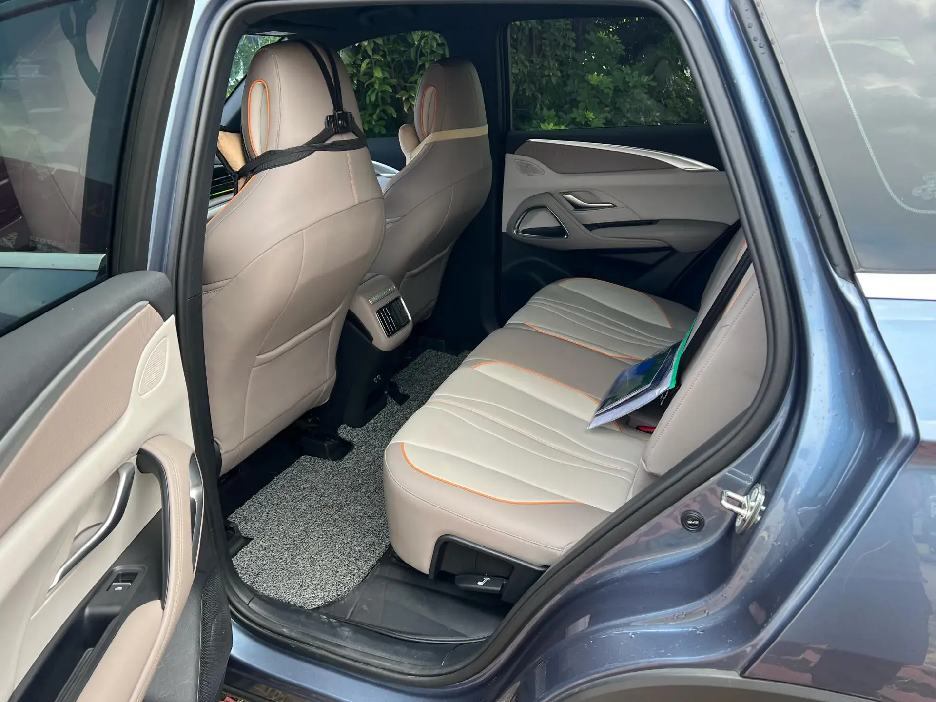 2023 BYD SONG thumbnail 4