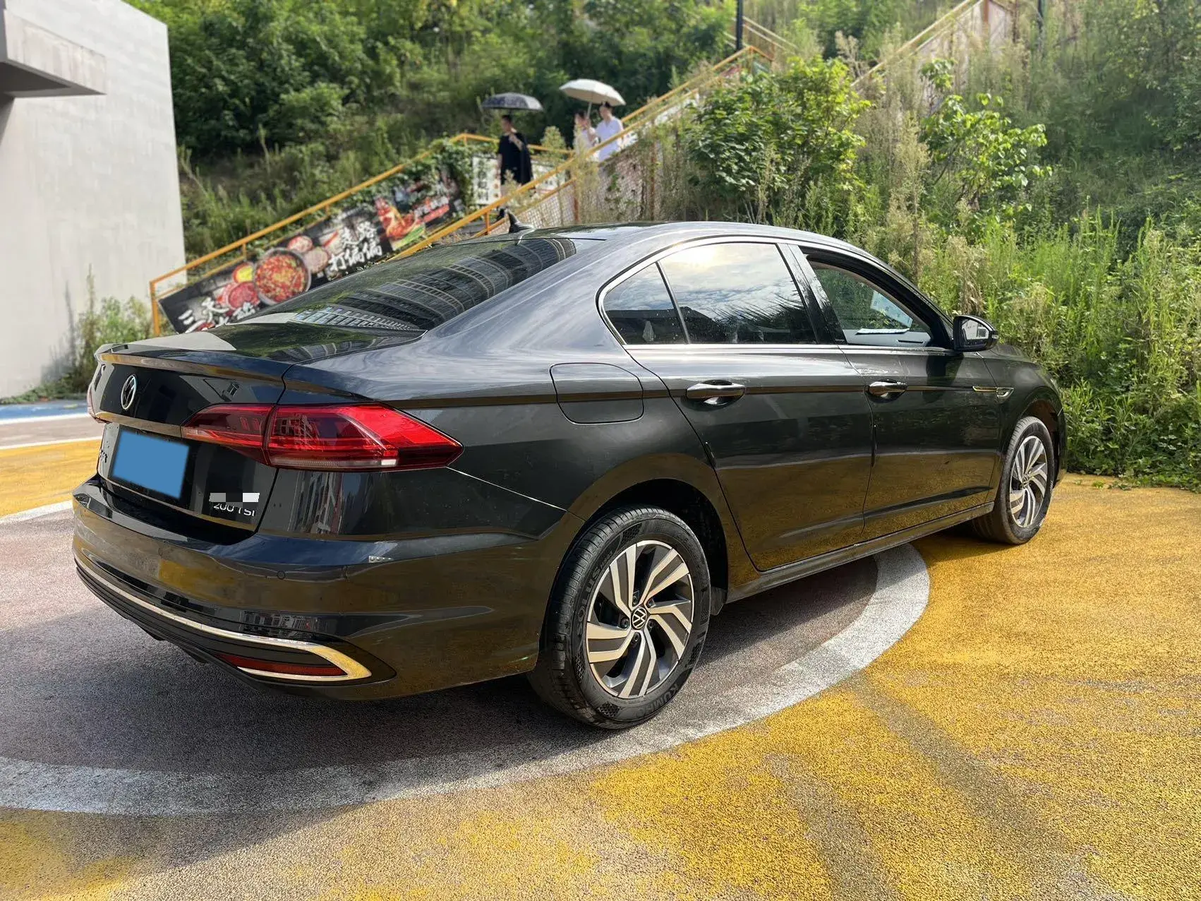 2023 VOLKSWAGEN BORA thumbnail 4