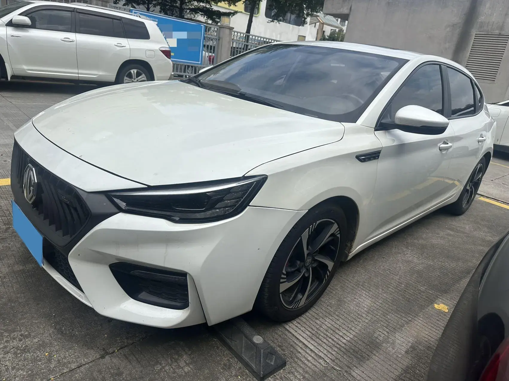 2020 MG MG6 view 1