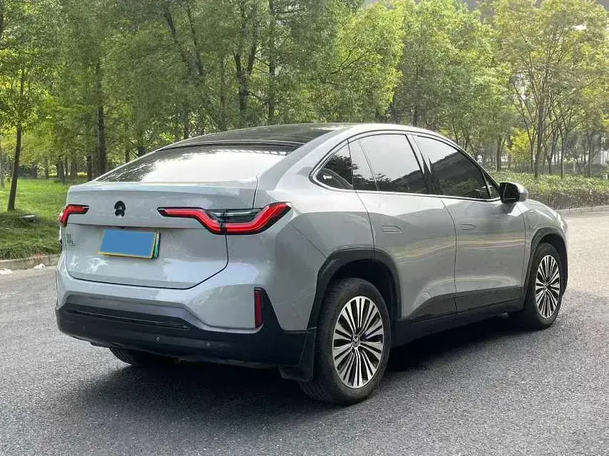 2022 NIO ES6 thumbnail 3