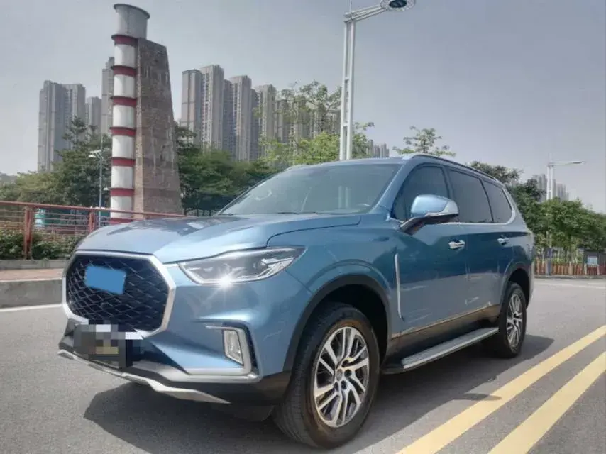 2017 MAXUS D90 view 1