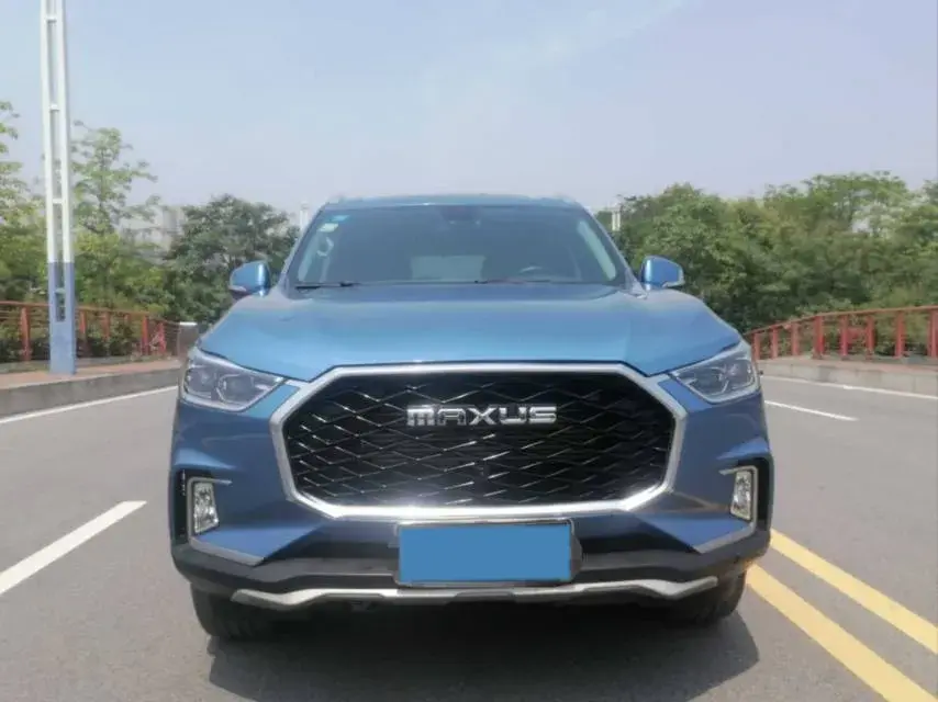 2017 MAXUS D90 thumbnail 2