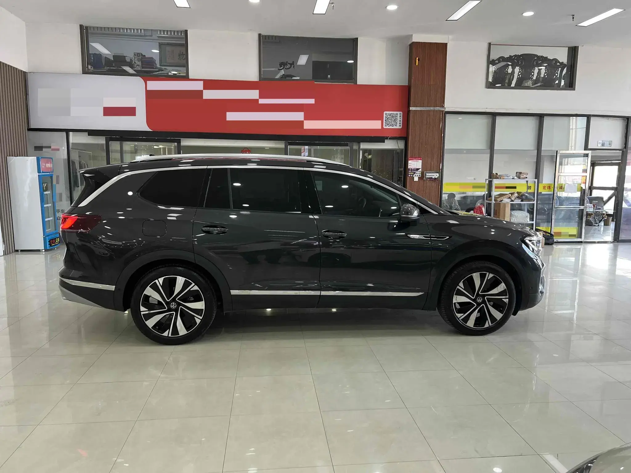 2023 VOLKSWAGEN TALAGON thumbnail 4