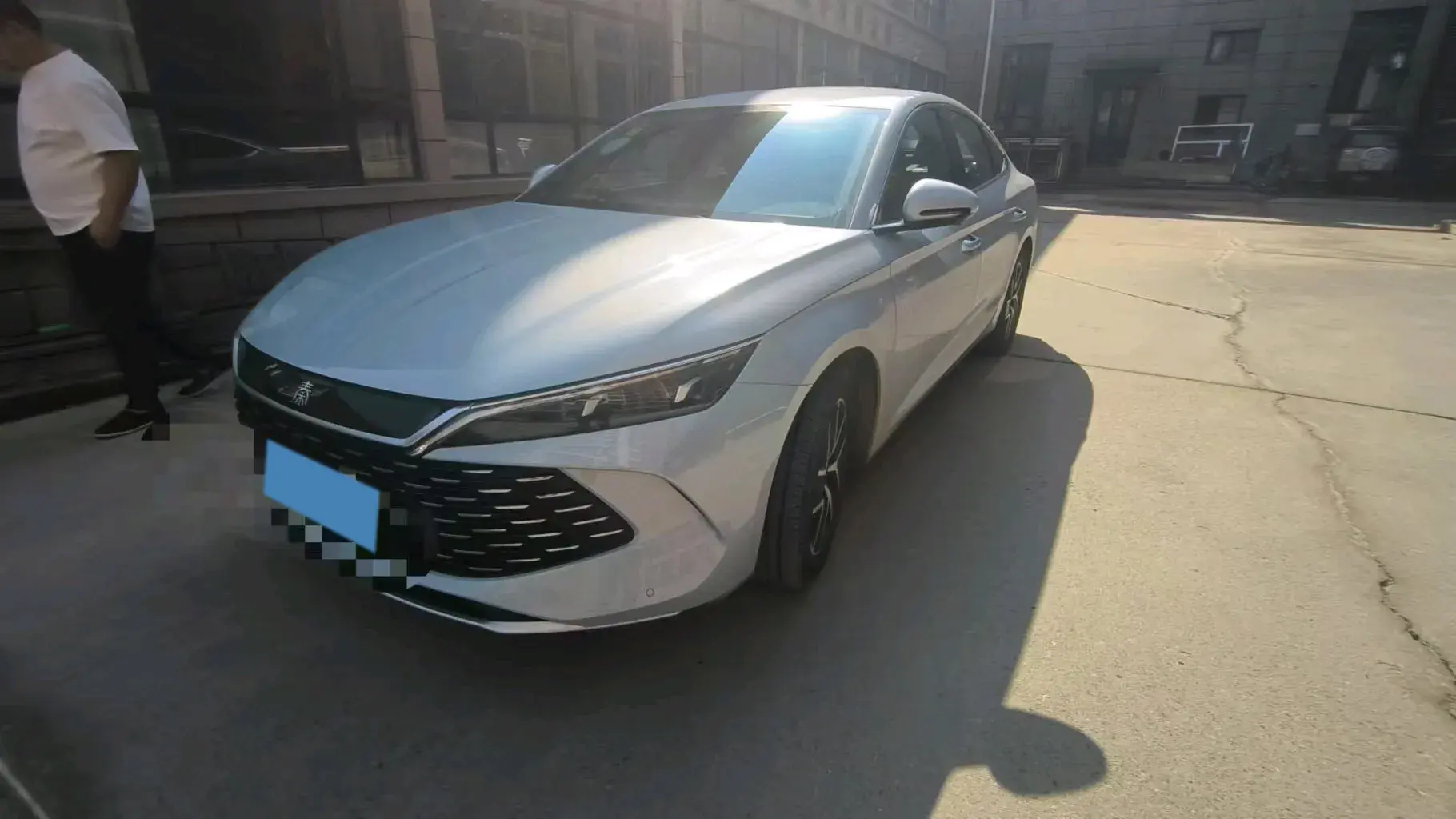 2024 BYD QINL view 1