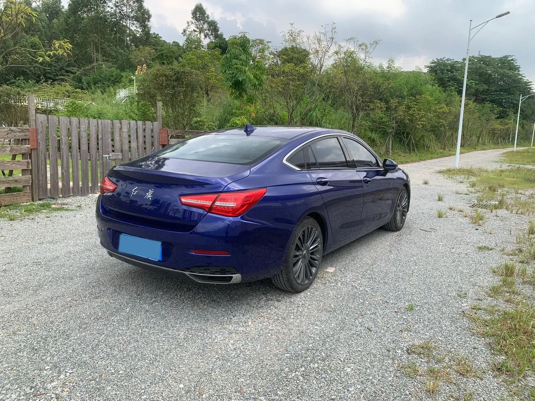 2020 HONGQI H5 thumbnail 4