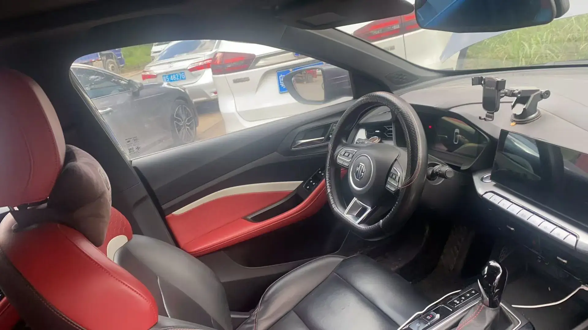 2021 MG 5 thumbnail 4