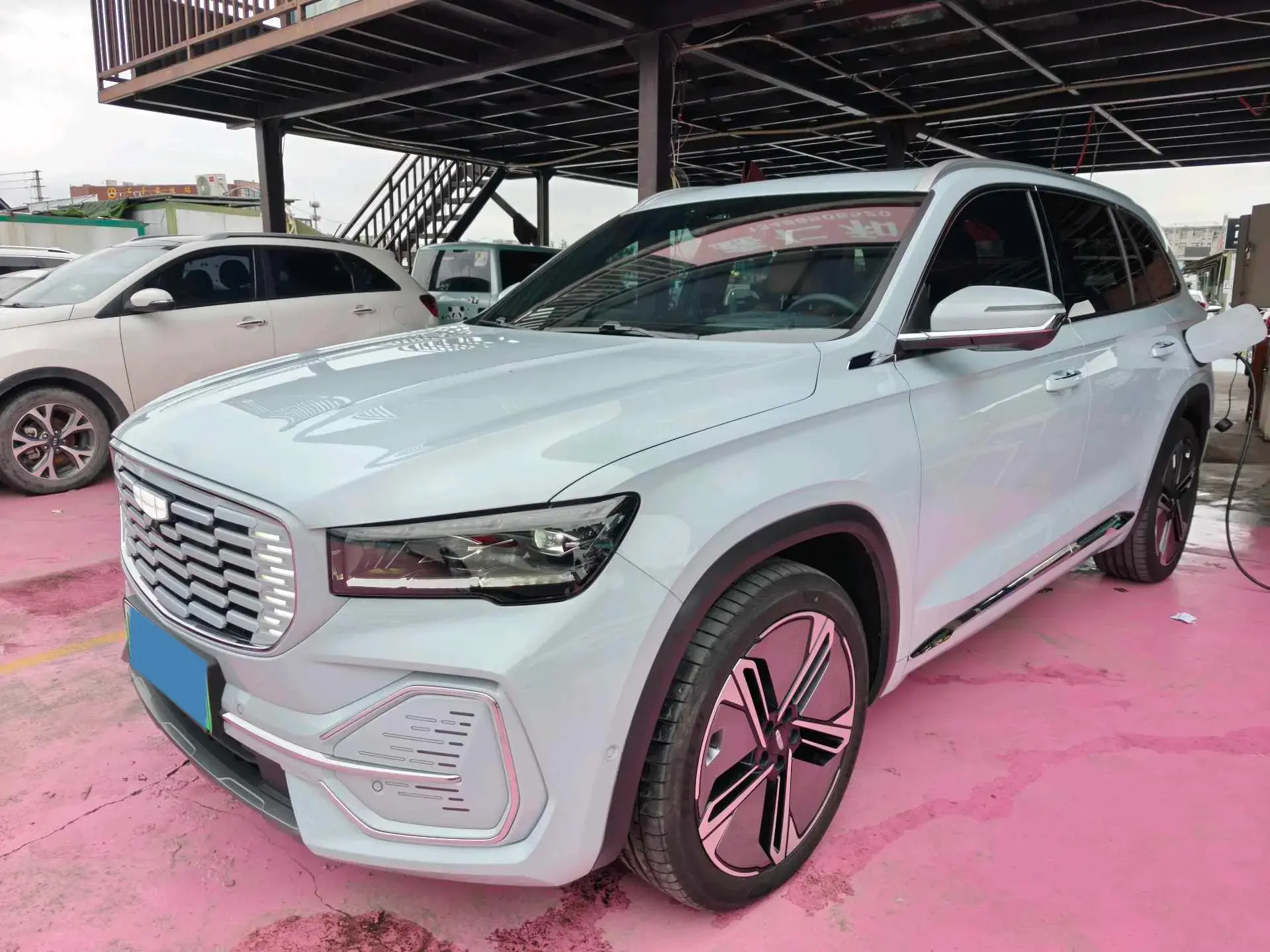 2022 GEELY MONJARO view 1