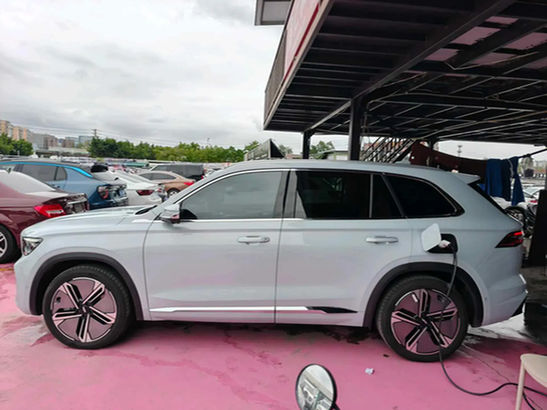 2022 GEELY MONJARO thumbnail 3