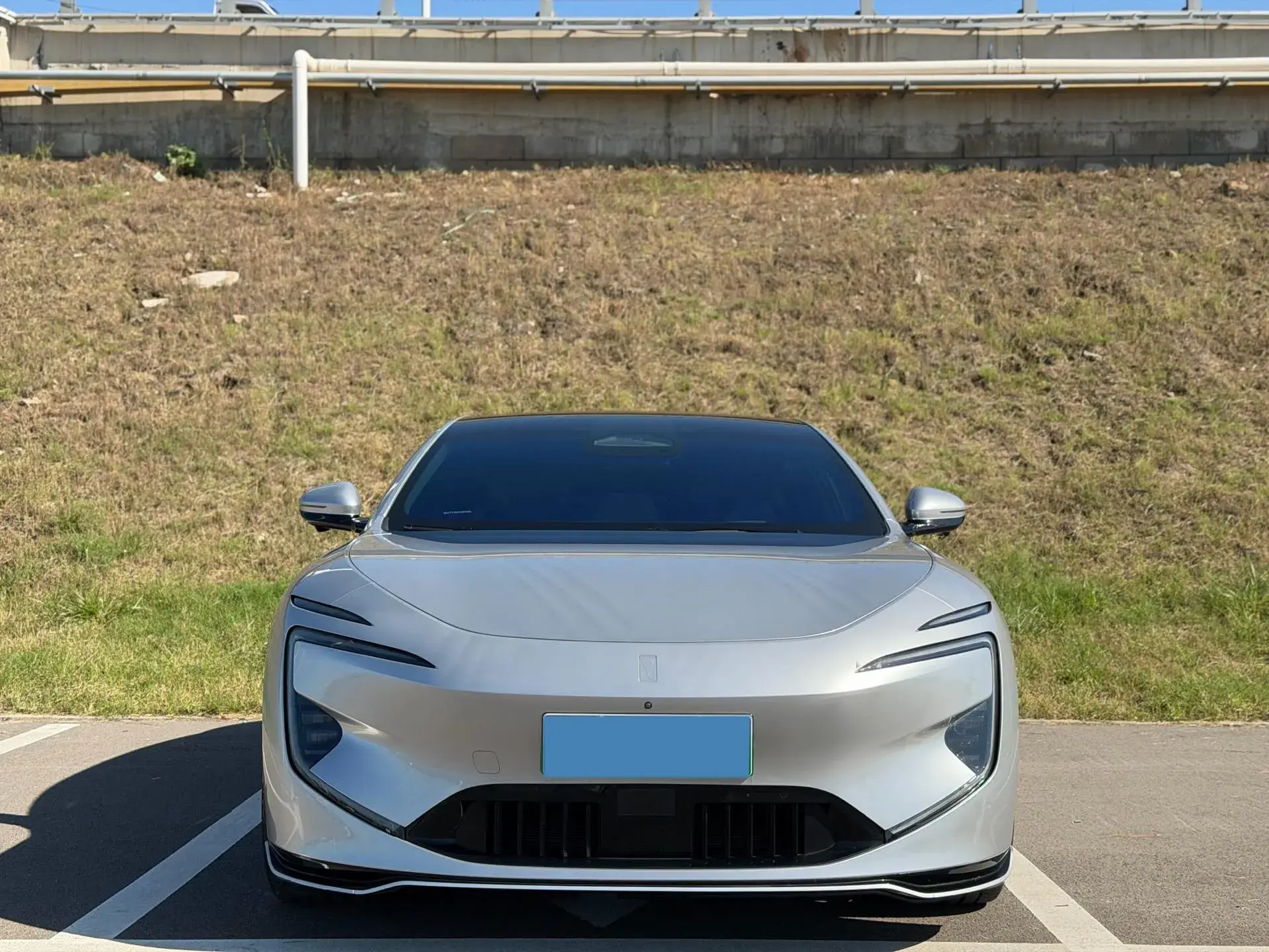 2023 AVATR 12 thumbnail 2