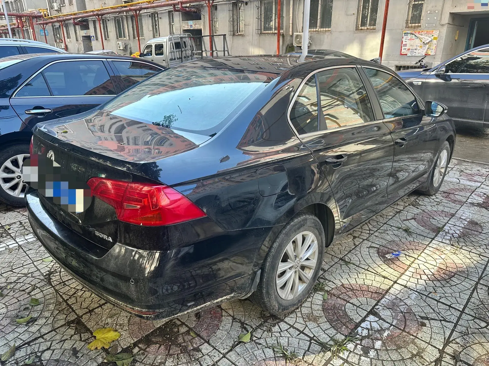 2018 VOLKSWAGEN BORA thumbnail 4