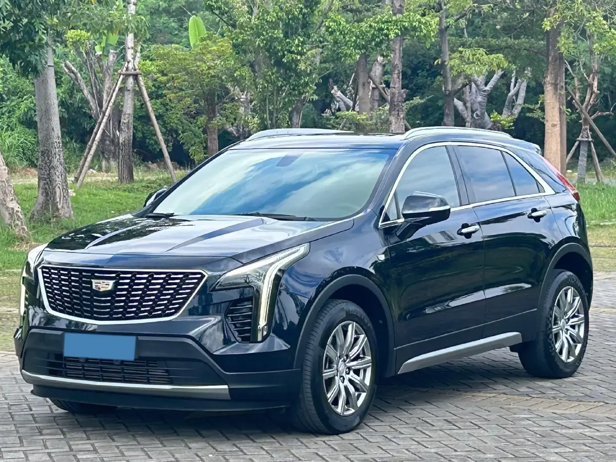 2021 Cadillac XT4 2.0T 237HP L4 9AT
