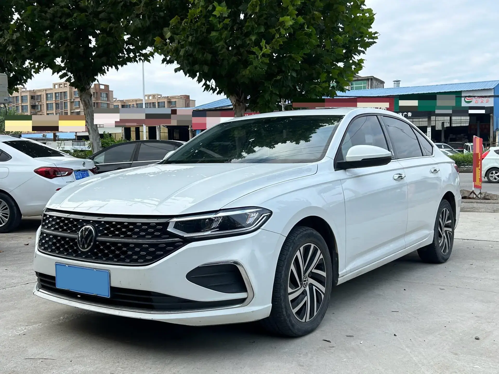 2023 VOLKSWAGEN LAVIDA view 1