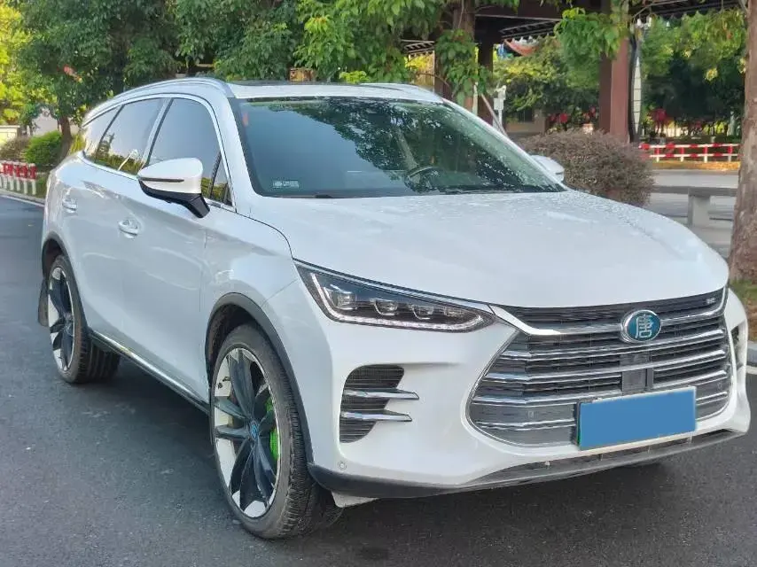 2019 BYD TANG thumbnail 3
