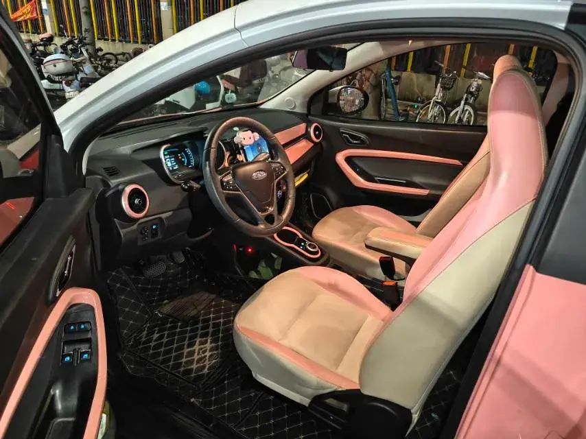 2021 CHERY LITTLE thumbnail 3