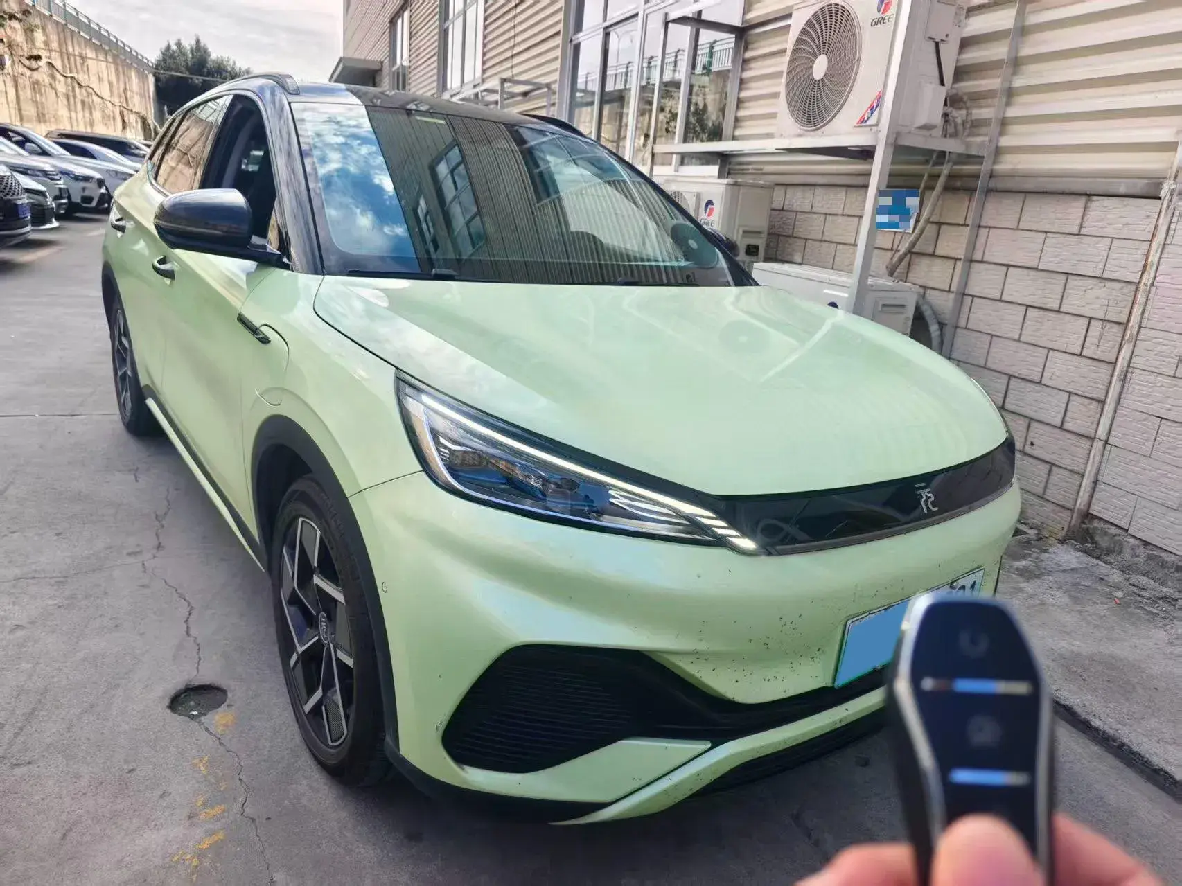 2022 BYD YUAN thumbnail 2