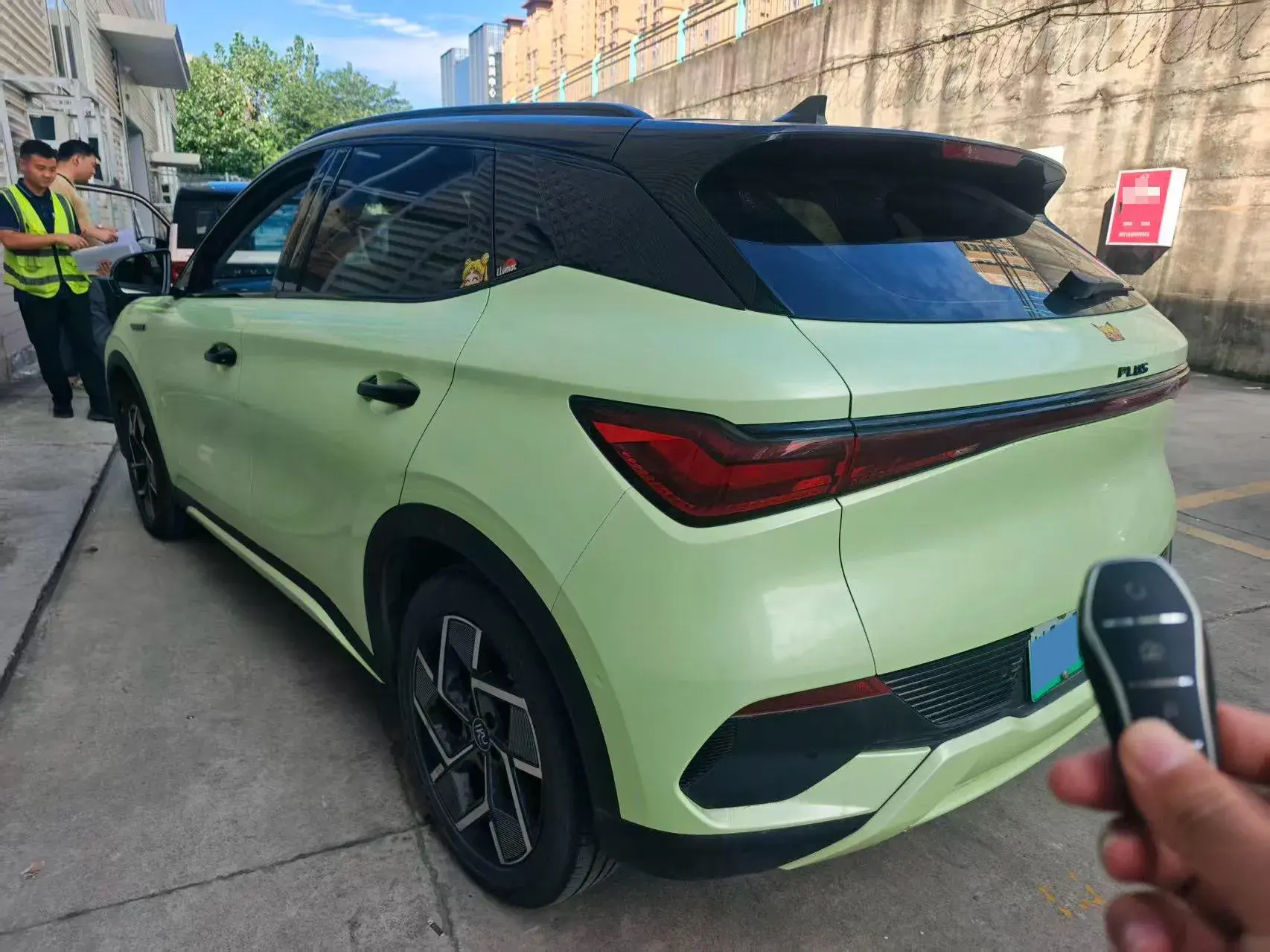 2022 BYD YUAN thumbnail 4