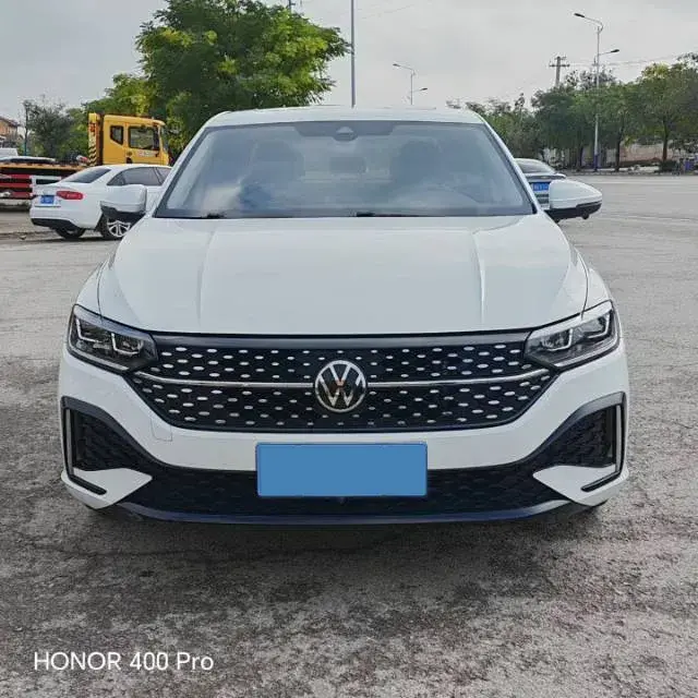 2023 VOLKSWAGEN LAVIDA thumbnail 3