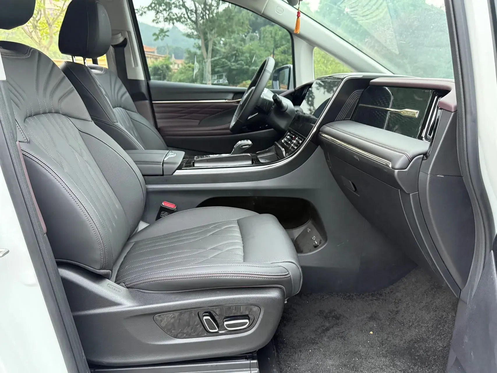 2024 GAC TRUMPCHI thumbnail 4