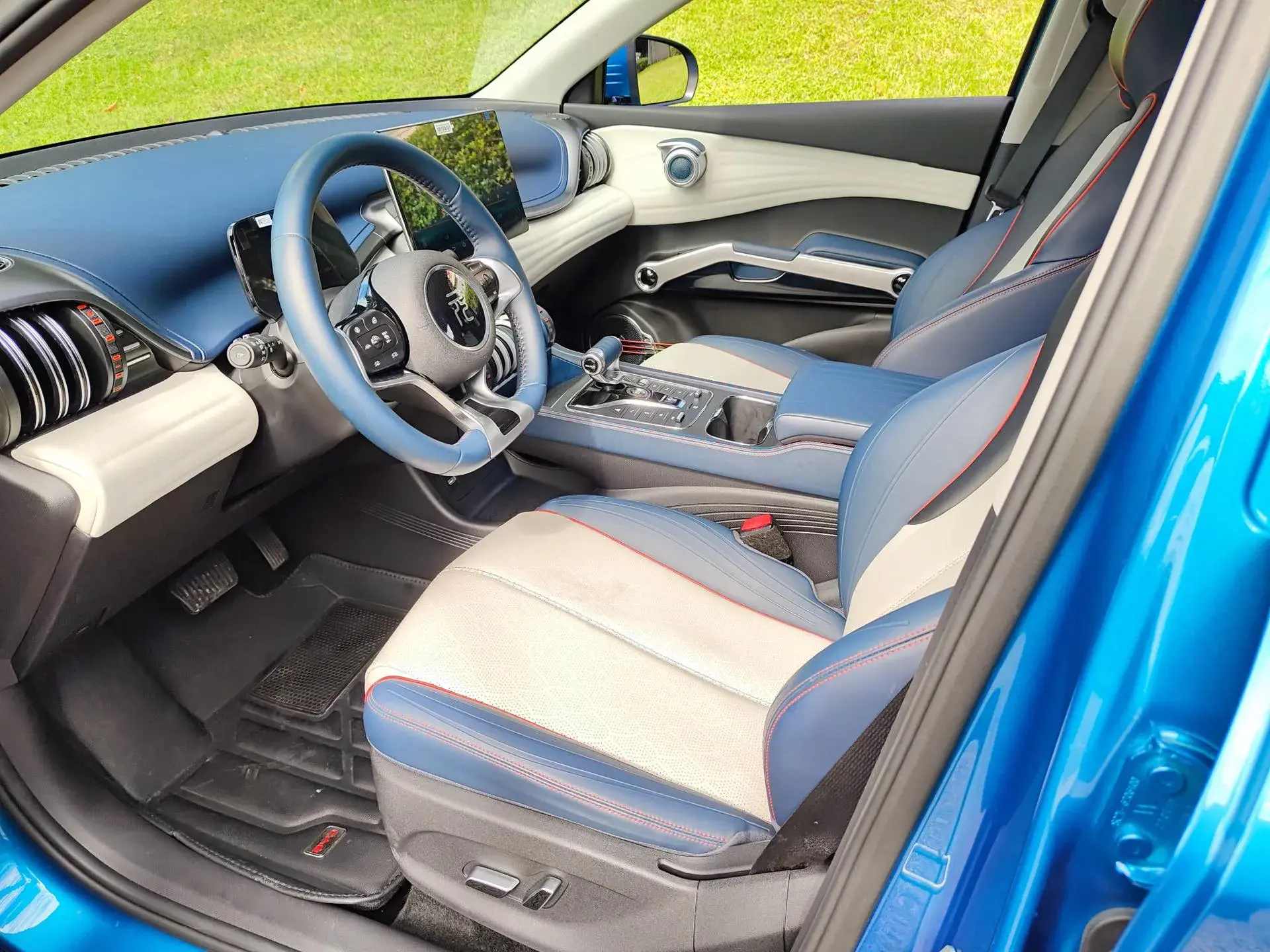 2022 BYD YUAN thumbnail 4