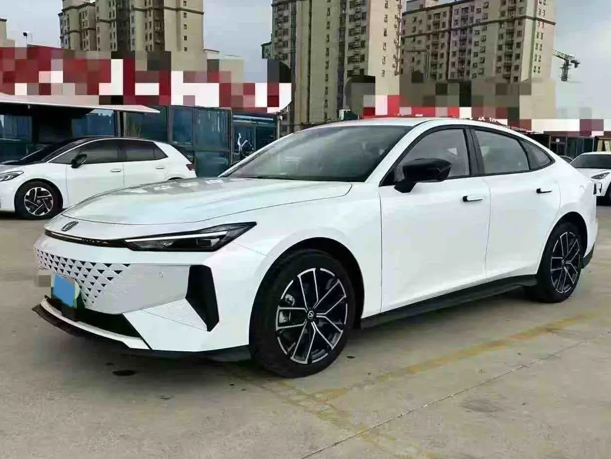 2024 CHANGAN UNI-V view 1
