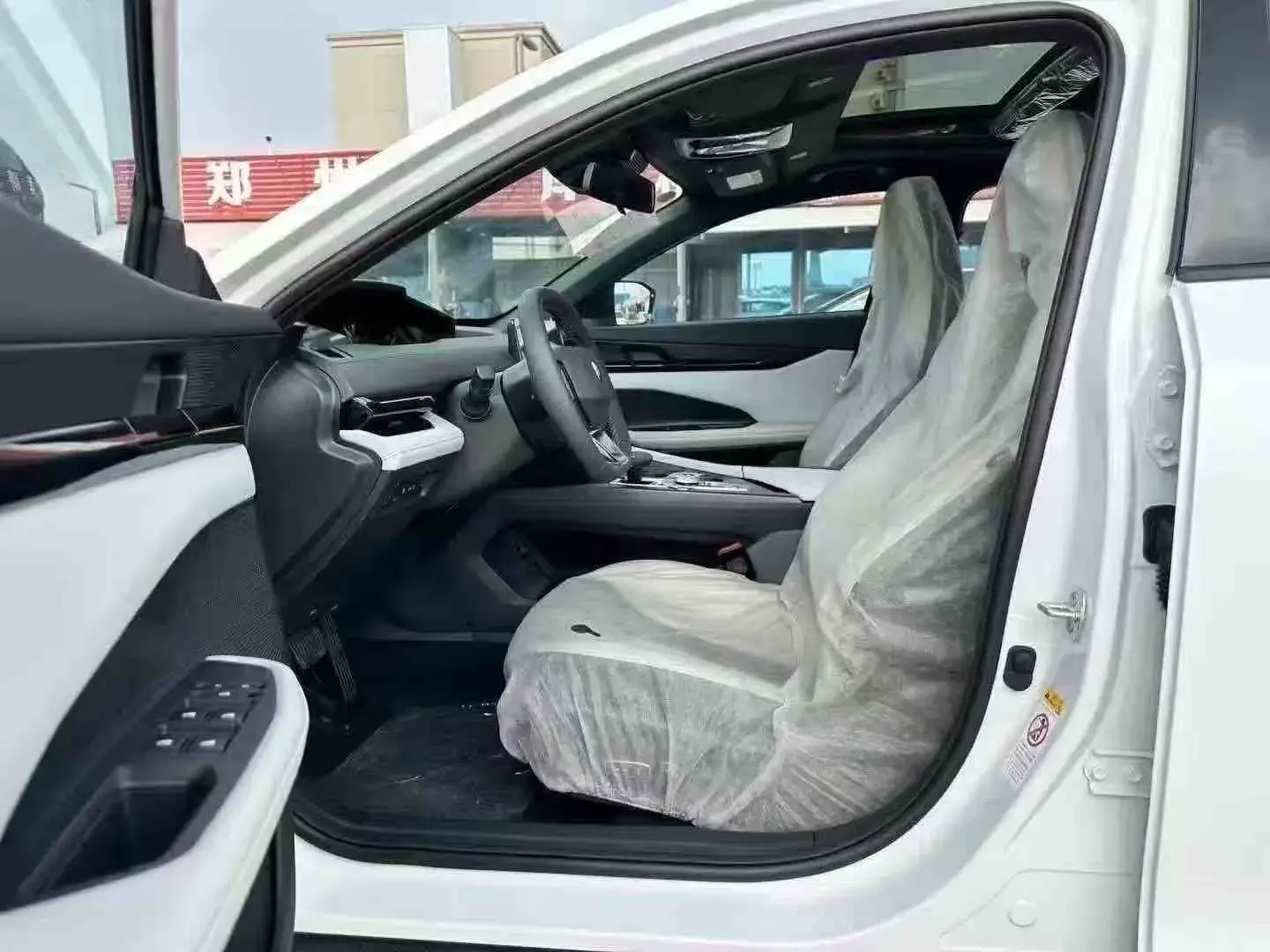 2024 CHANGAN UNI-V thumbnail 4