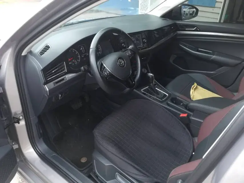 2020 VOLKSWAGEN BORA thumbnail 2