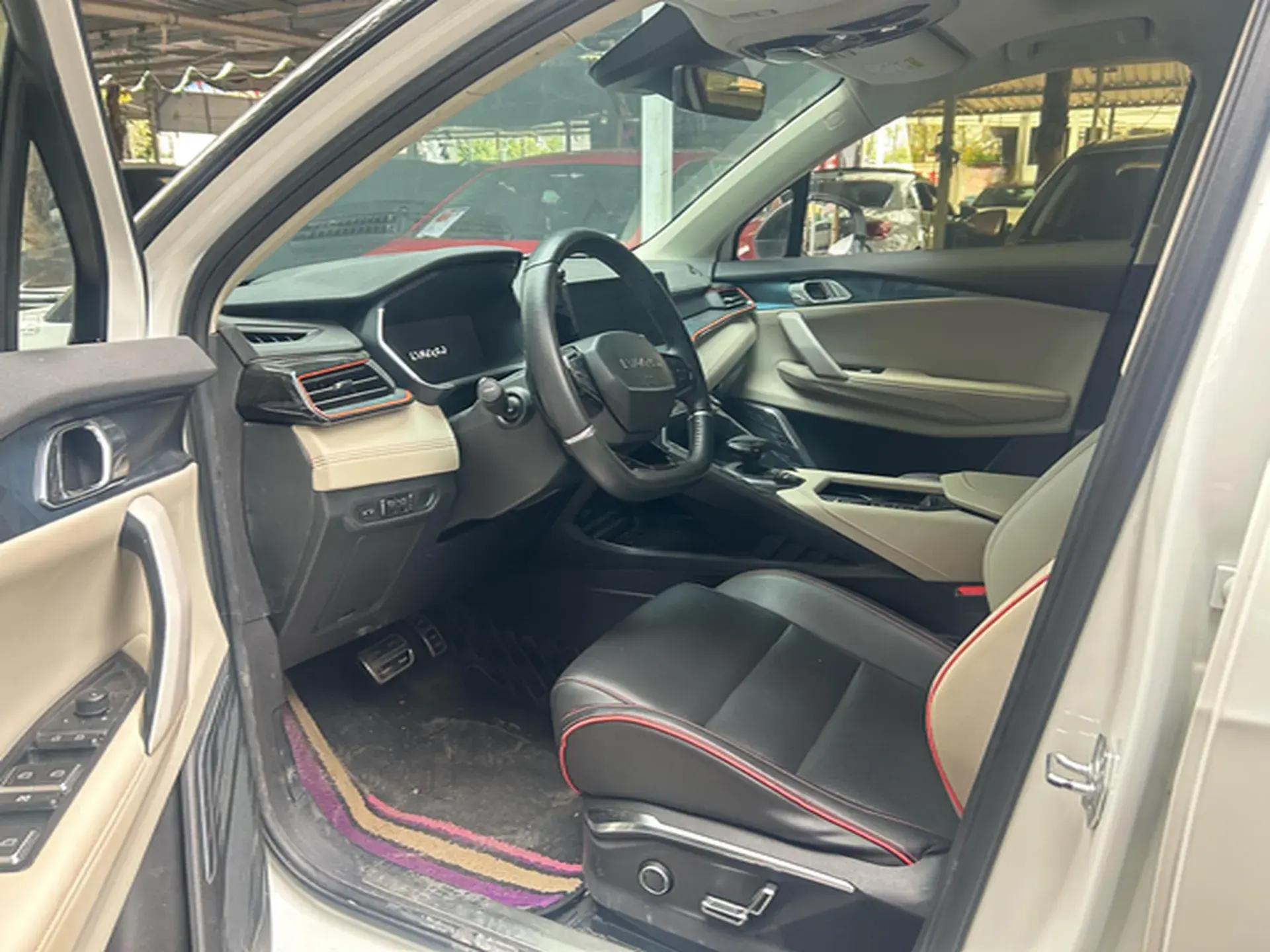 2020 LYNK&CO 06 thumbnail 2