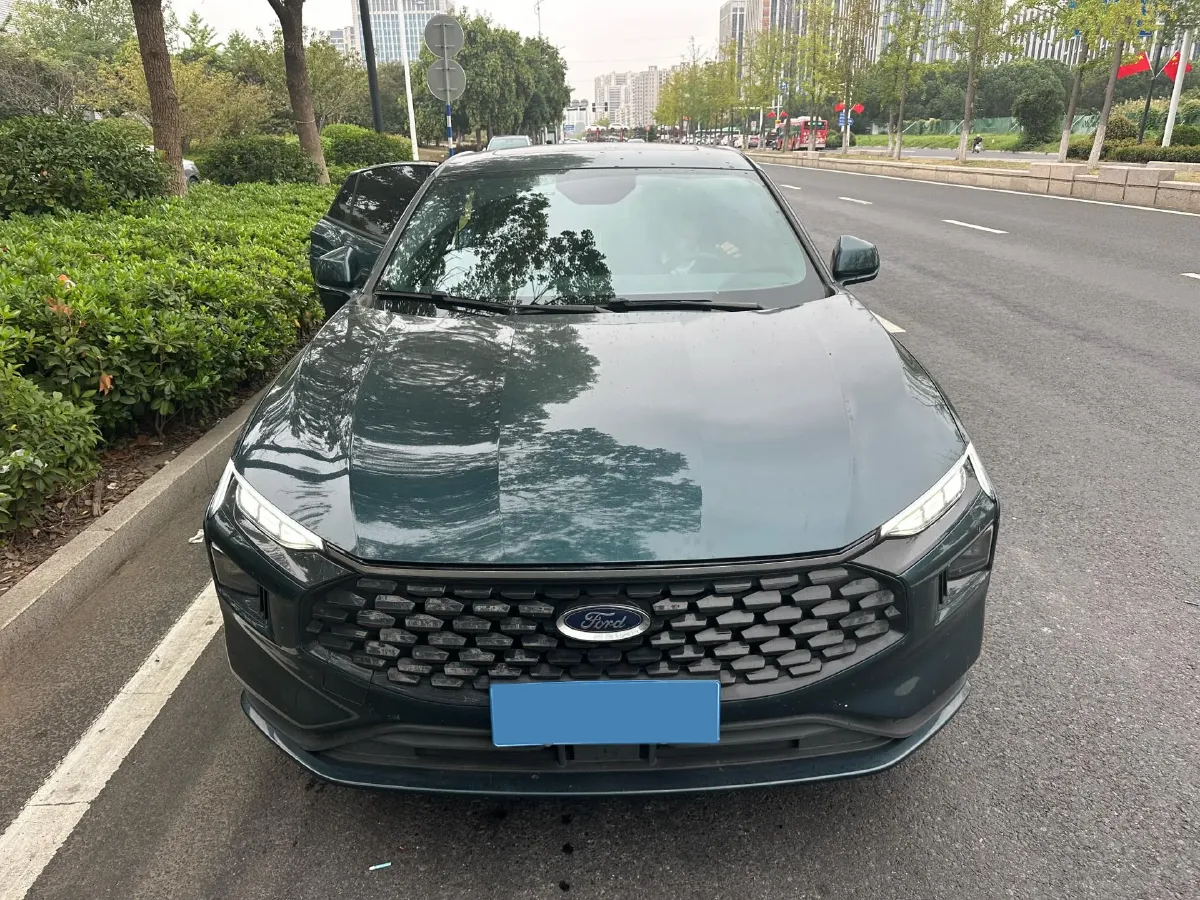 2023 Ford Mondeo 1.5T 190HP L4 8AT,autocango,china used car exporter,china ev exporter,chinese used car exporter,chinese used ev exporter