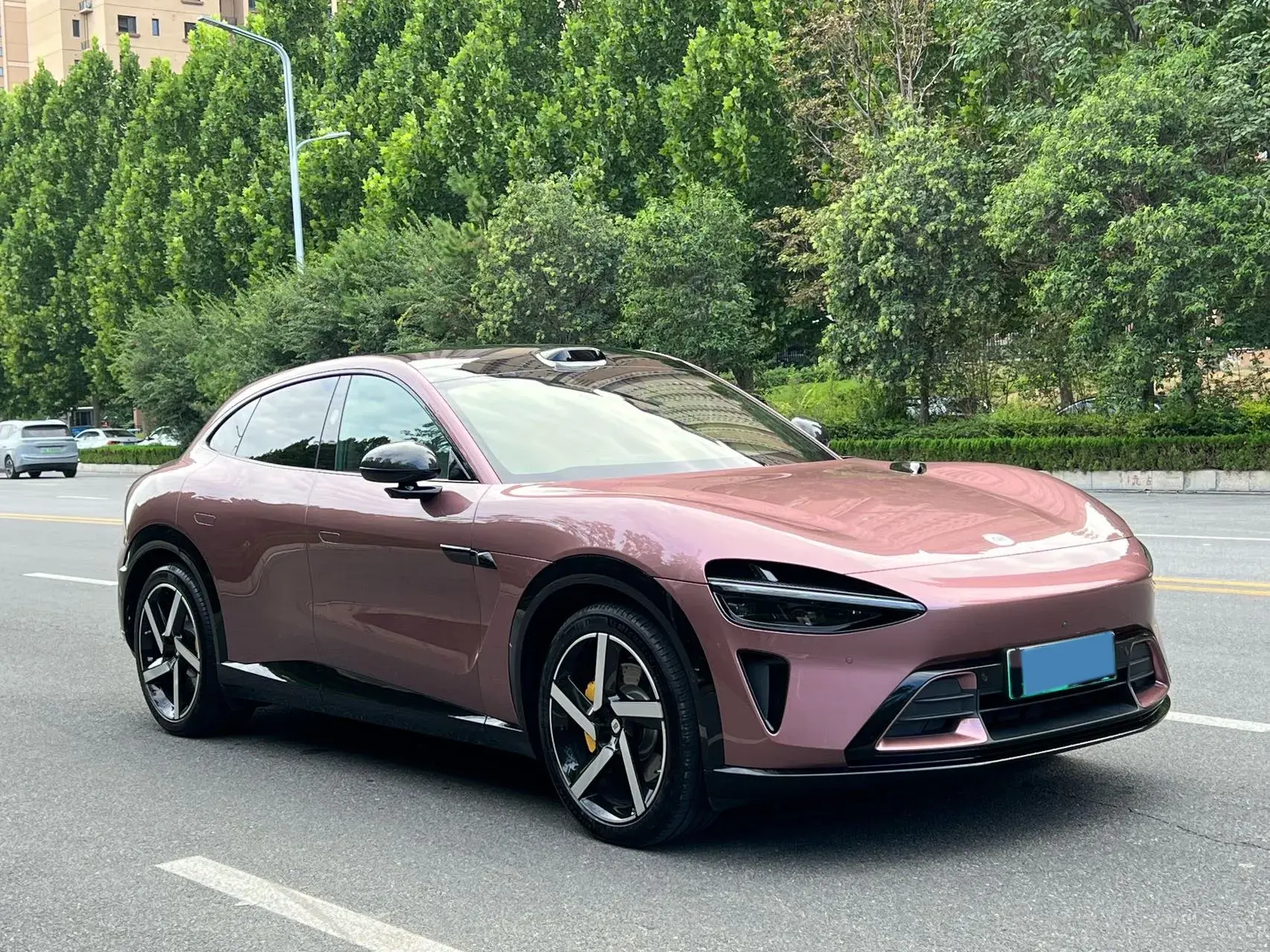 2025 MI YU7 thumbnail 3