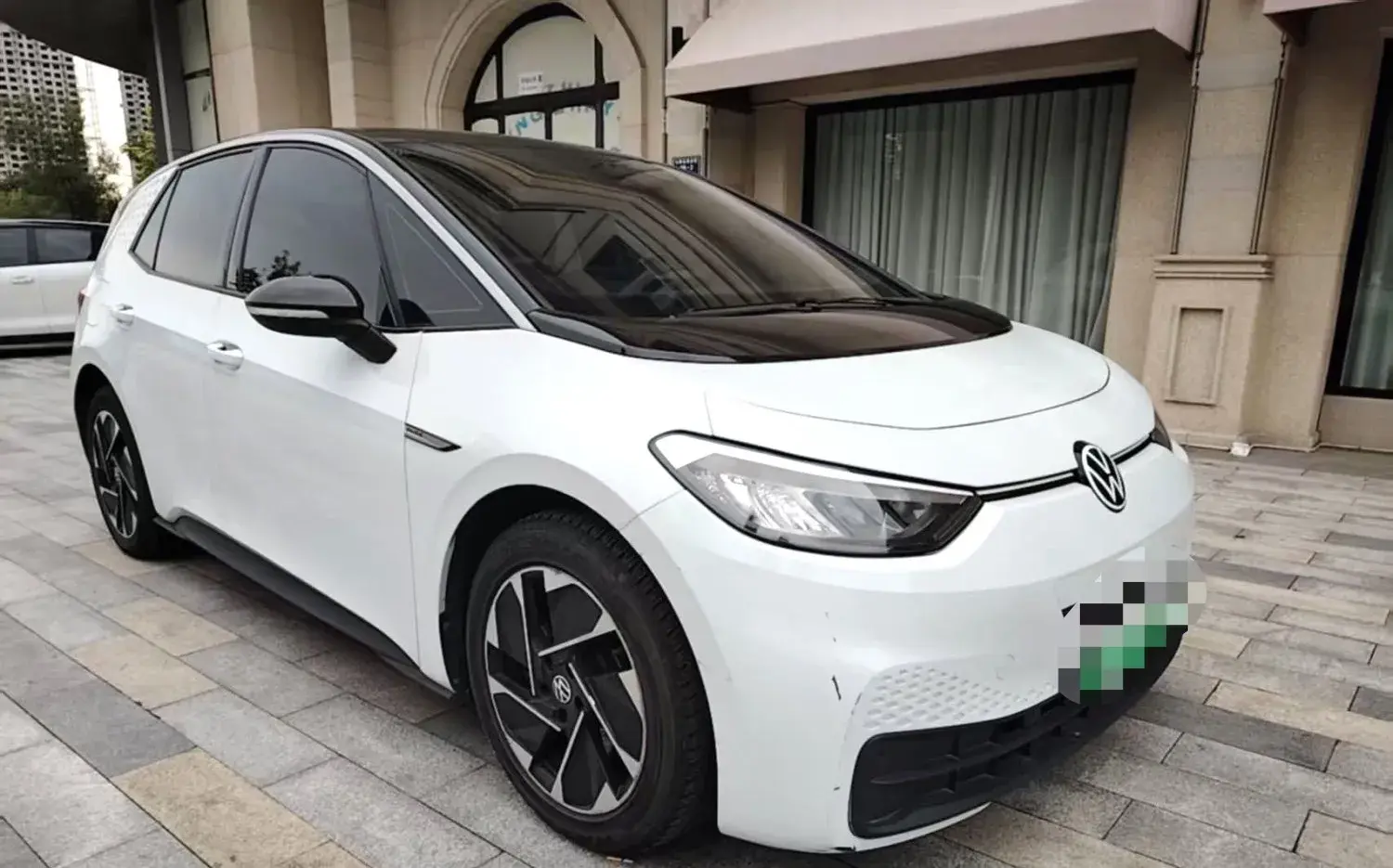 2023 VOLKSWAGEN ID.3 thumbnail 3