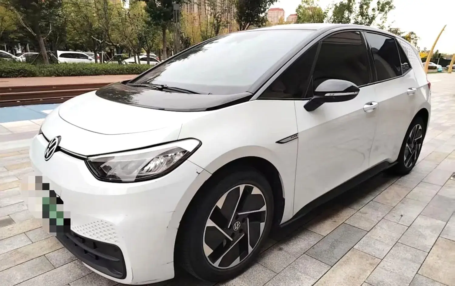 2023 VOLKSWAGEN ID.3 view 1