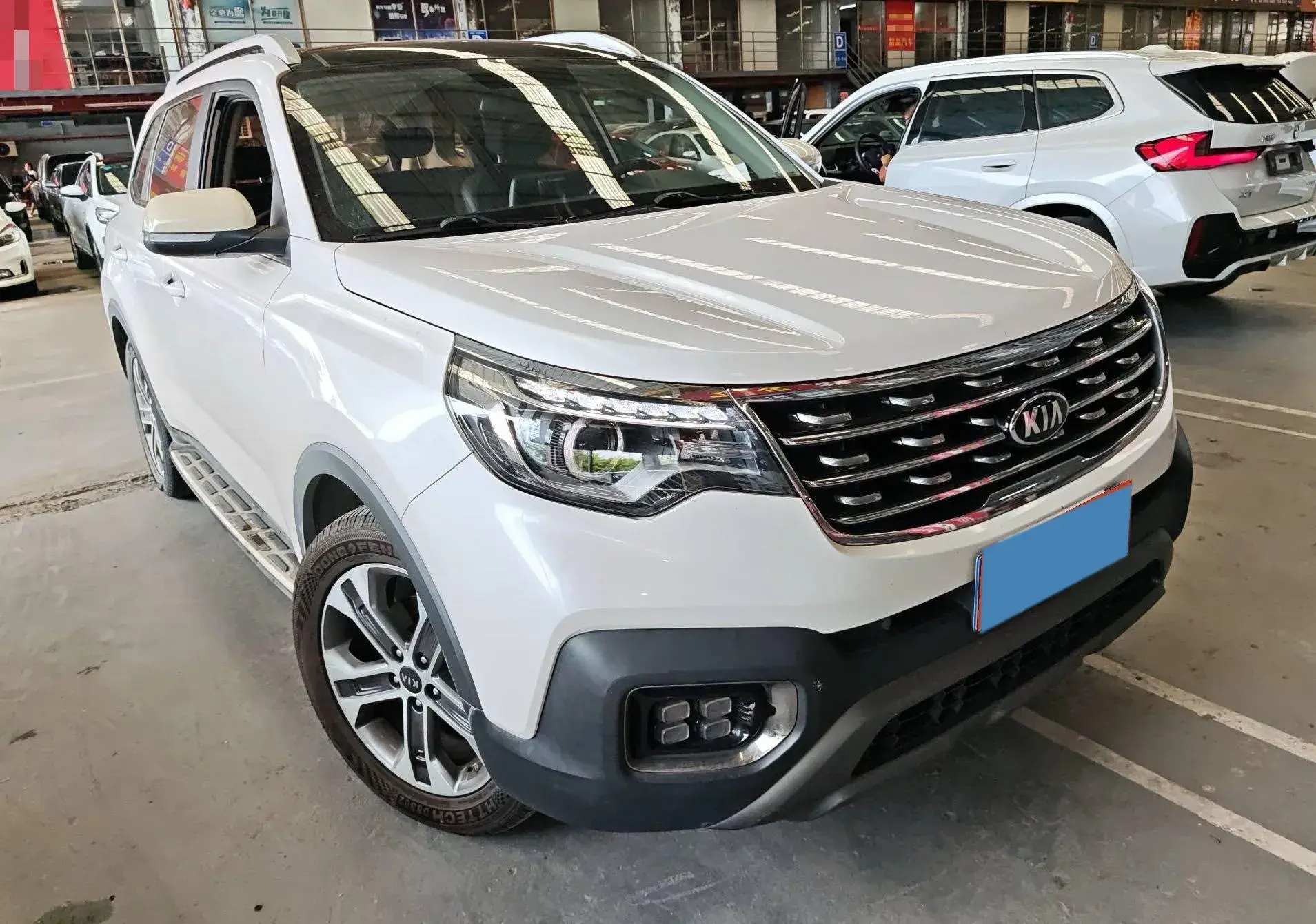 2019 KIA SPORTAGE thumbnail 3