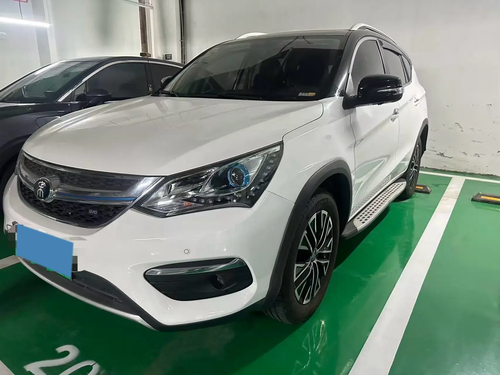 2017 BYD SONG view 1